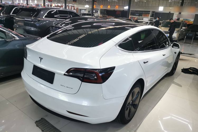 Used Tesla Model 3 2019 Long-Range All-Wheel-Drive Version

