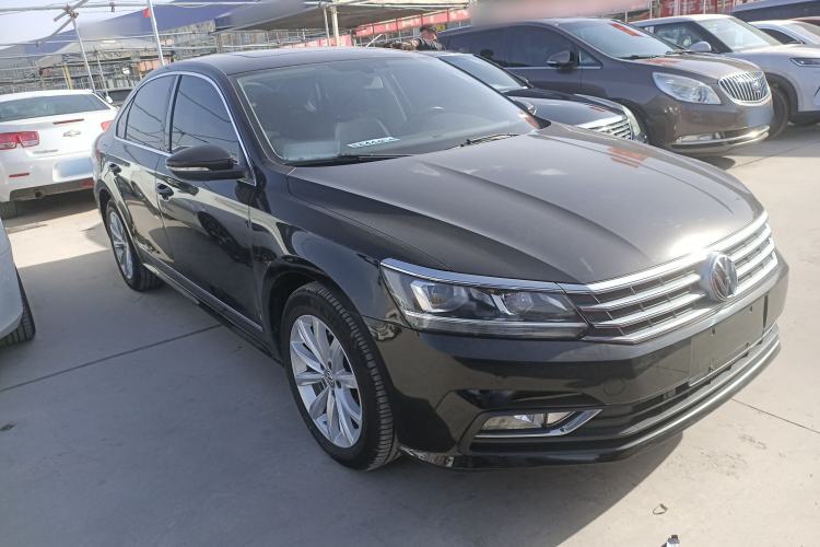 Used Volkswagen Passat 2017 330TSI DSG Luxury Edition
