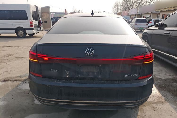 Used Volkswagen Passat 2022 330TSI Starry Luxury Edition
