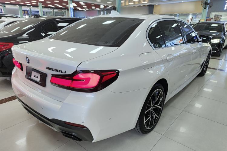 Used BMW 5 Series 2022 Second Facelift 530Li Luxury Version M Sport Package
