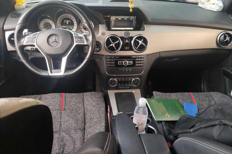 Used Mercedes-Benz GLK-Class 2015 GLK 260 4MATIC Dynamic Edition Ultimate Version
