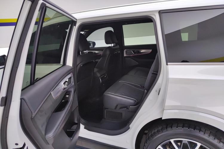 Used GAC Trumpchi GS8 2022 Double-Energy Series 2.0TM Four-Wheel Drive Premium Edition (7 Seats)
