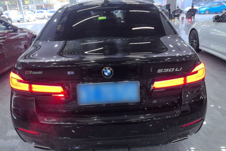 Used BMW 5 Series 2022 Restyled 530Li Leading Edition M Sport Package
