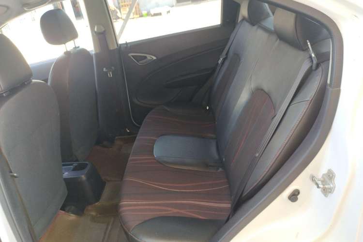 Used Chevrolet Sail 2013 Sedan 1.2L Manual Fashionable Happiness Edition
