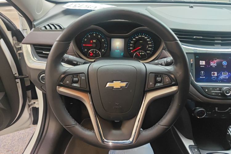 Used Chevrolet Malibu 2016 2.0L Automatic Luxury Edition
