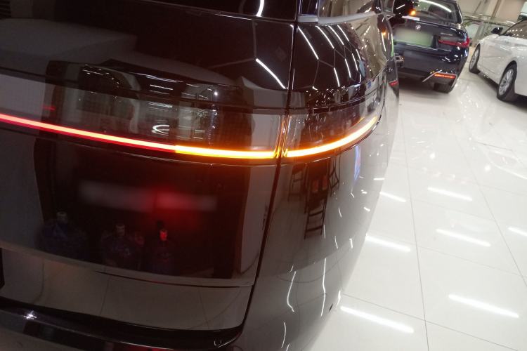 Used Lynk & Co 900 2025 1.5T Ultra
