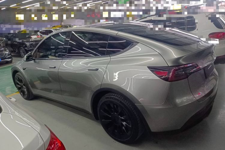 Used Tesla Model Y 2021 Standard Range Rear-Wheel Drive Version
