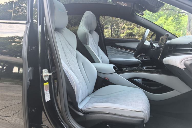 Used BYD Seal 2022 700 km Long-Range Rear-Wheel-Drive Version
