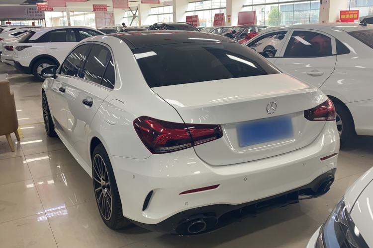 Used Mercedes-Benz A-Class 2021 A 200 L Sport Sedan Fashion Model
