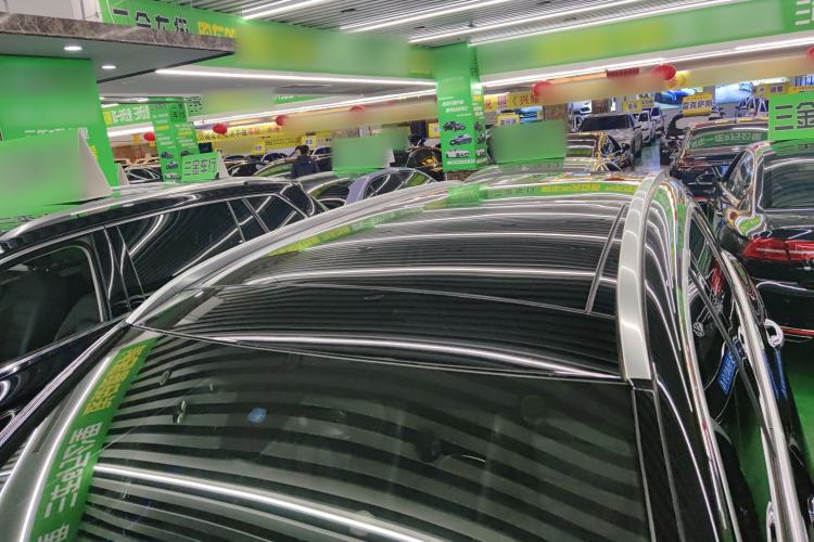 Used Mercedes-Benz GLC 2020 Facelift GLC 260 L 4MATIC Luxury Edition
