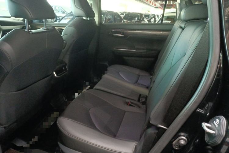 Used Toyota Highlander 2024 2.5L Smart Electric Hybrid Dual-Motor Two-Wheel-Drive Prestige Version 7 Seats
