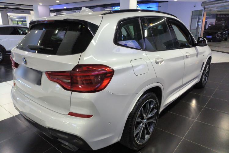 Used BMW X3 2020 xDrive30i Luxury Model with M Sport Package
