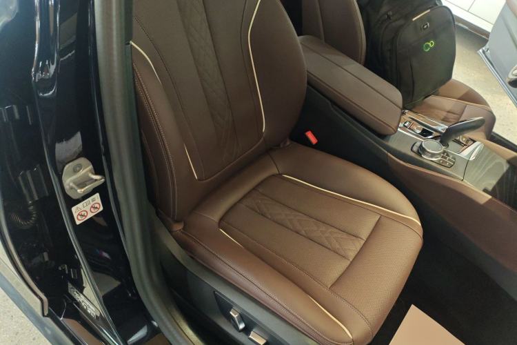 Used BMW 5 Series 2023 530Li Leading Model M Sport Package