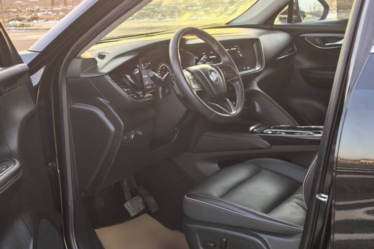 Used Buick Envision 2022 Facelift Encore S 552T Two-Wheel-Drive Luxury Model
