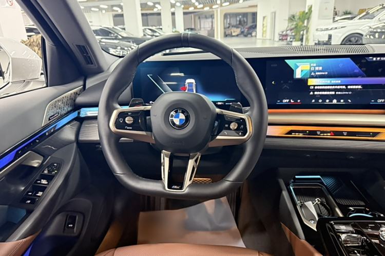 Used BMW 5 Series 2024 530Li Luxury Edition M Sport Package
