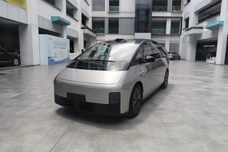 Used Li Auto MEGA 2024 Ultra Model
