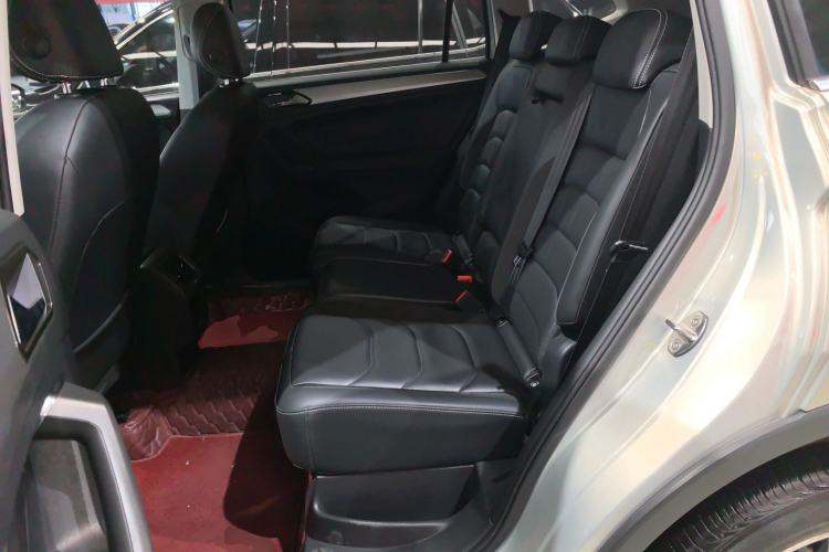 Used Volkswagen Tiguan L 2018 330TSI Automatic Two-Wheel Drive Luxury Edition
