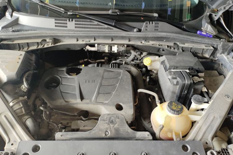 Used Roewe RX5 2021 PLUS 330TGI Automatic National Style Smart Luxury Edition
