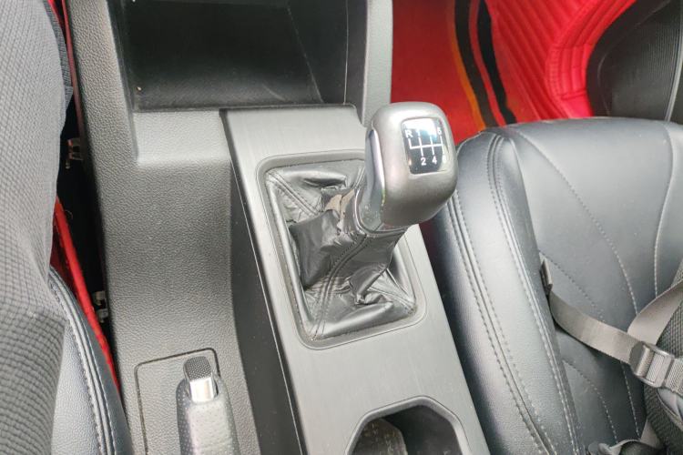 Used Jetour X70M 2020 Revised 1.5T Manual Partner Version 6-Seater
