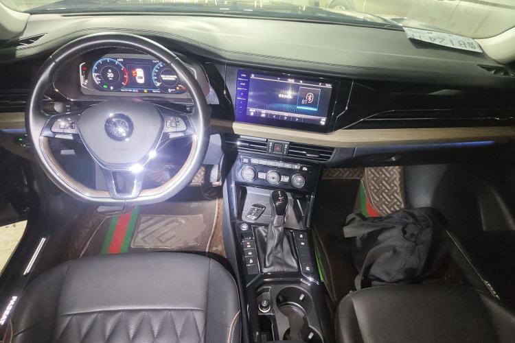 Used Volkswagen Passat 2019 380TSI Prestige Edition China VI Standard
