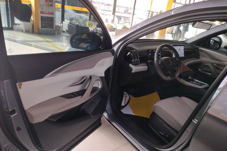 Used BYD Song Pro New Energy 2023 Champion Edition DM-i 71KM Leading Model
