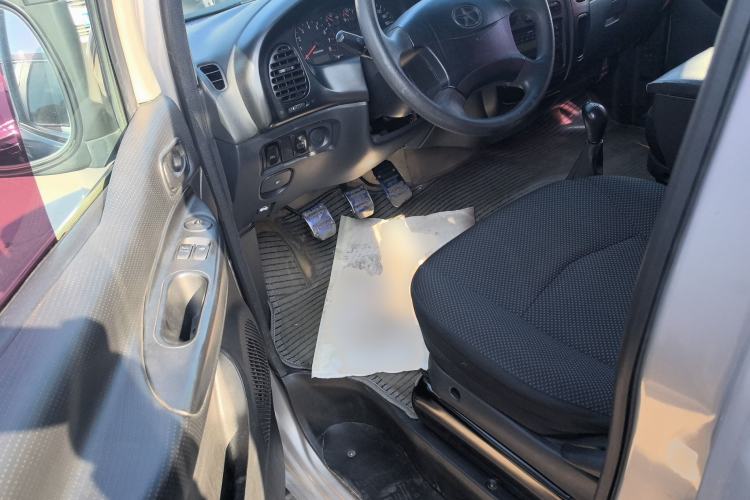 Used  Refine 2012 2.0L Timeless Edition HFC4GA3
