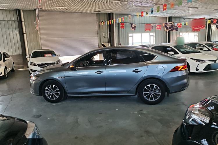 Used BYD Qin PLUS 2024 HONOR Edition DM-i 55KM Leading Model
