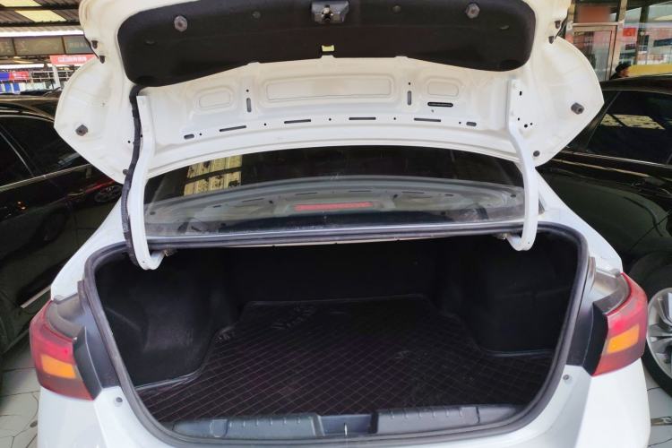 Used Chery Arrizo 5 2017 1.5L Manual Lingchao Edition
