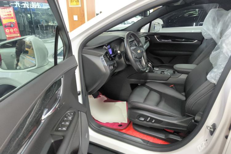 Used Cadillac XT5 2021 28T Luxury Version