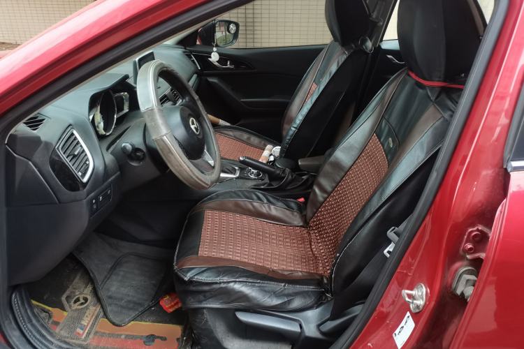 Used Mazda Mazda 3 Axela 2016 Sedan 1.5L Automatic Luxury Model