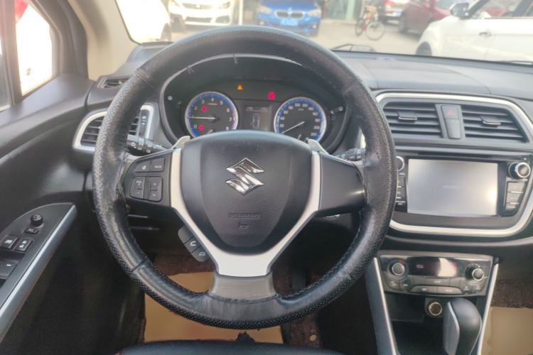 Used Suzuki S-Cross 2014 1.6L CVT Two-Wheel Drive Elite Version