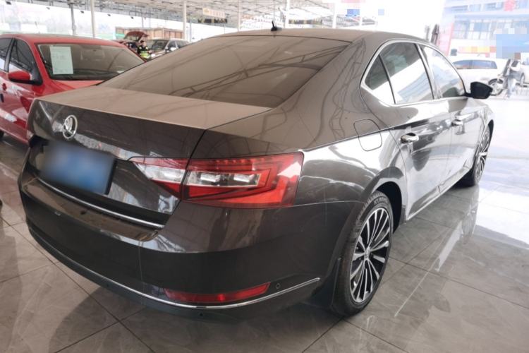 Used Skoda Superb 2016 TSI330 DSG Smart Drive Edition
