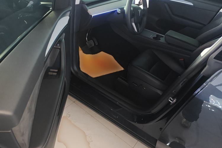 Used Tesla Model Y 2024 Rear-Wheel-Drive Version