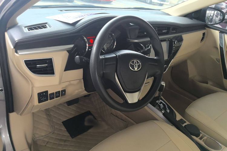 Used Toyota Corolla 2017 1.2T CVT GL-i
