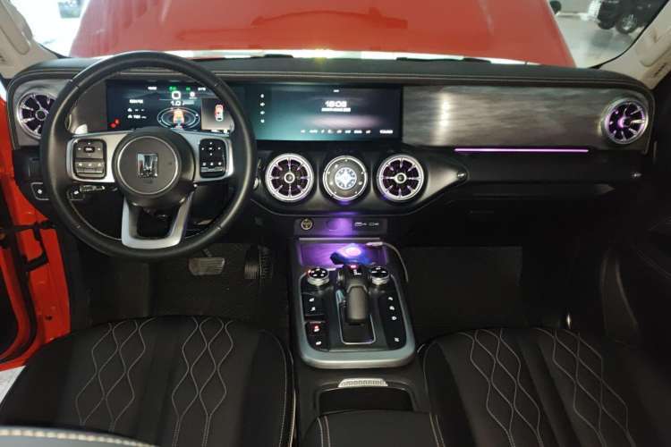 Used Tank 300 2021 Off-Road Edition 2.0T Challenger