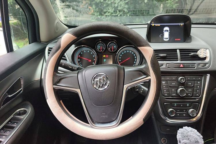 Used Buick Encore 2015 1.4T Automatic Two-Wheel Drive Urban Elite Version
