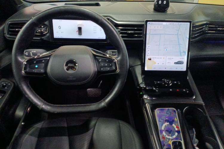 Used Nio ES8 2020 415 km Signature Edition 6-Seater Version
