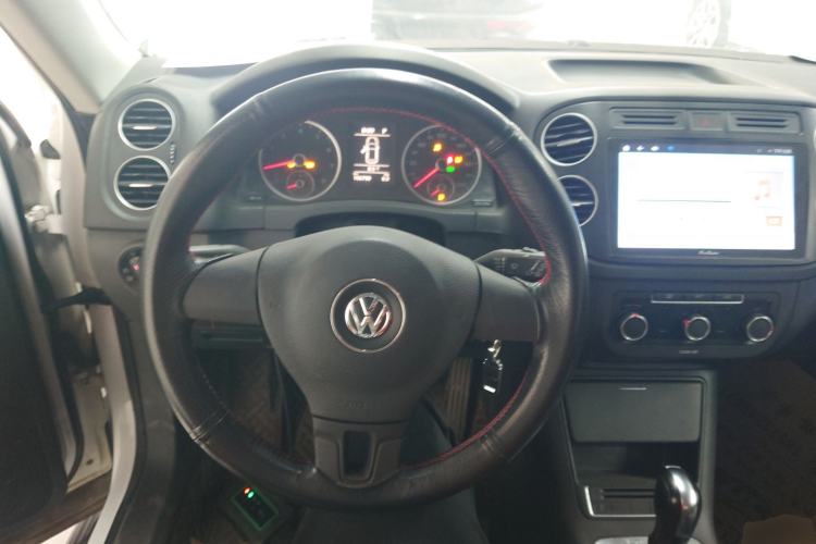 Used Volkswagen Tiguan 2017 300TSI Automatic Two-Wheel Drive Silk Road Luxury Edition
