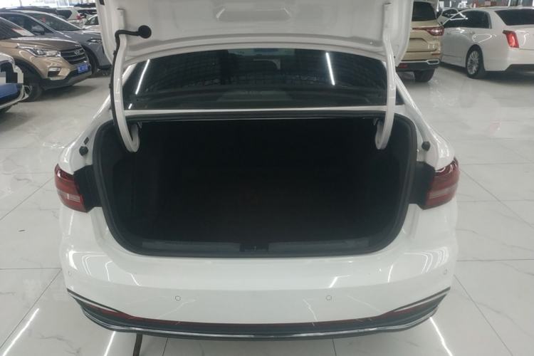 Used Volkswagen Lavida 2023 1.5L Automatic 5 Million Edition