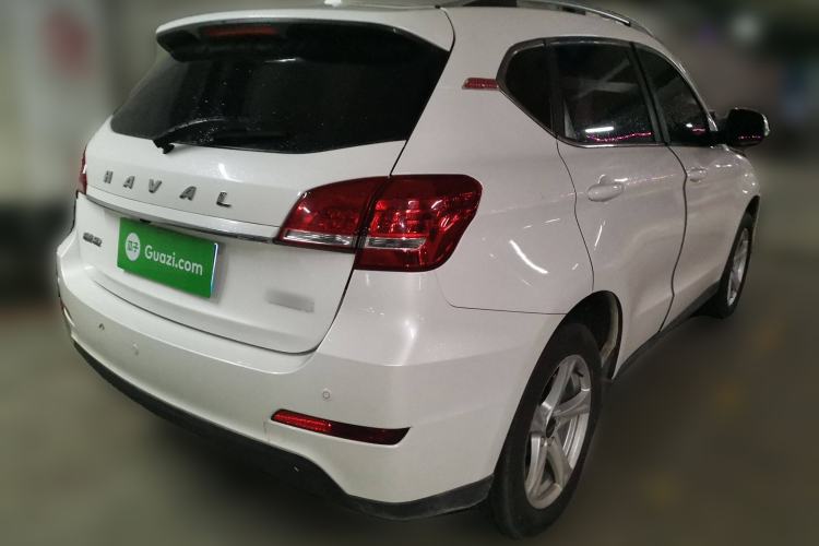 Used Haval H2 2018 Chuanxiang Edition Red Badge 1.5T Manual Two-Wheel Drive Fashionable Model
