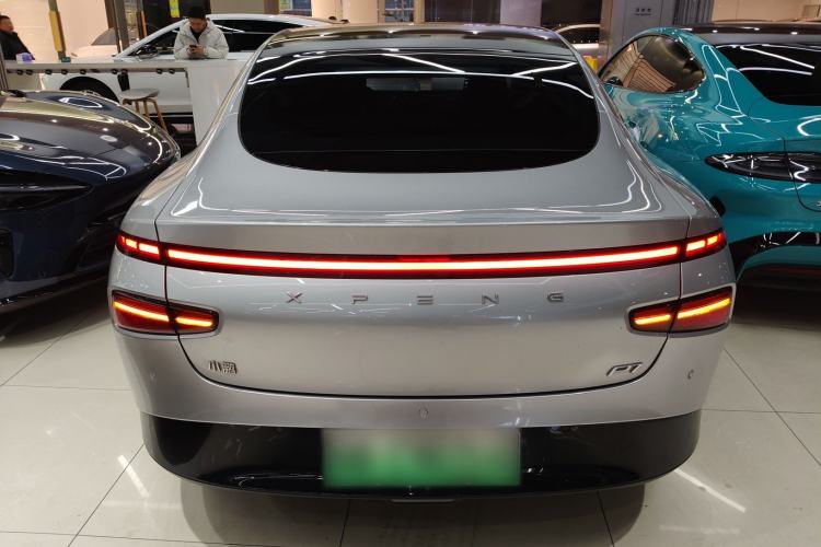 Used XPeng P7 2024 P7i 550 Pro
