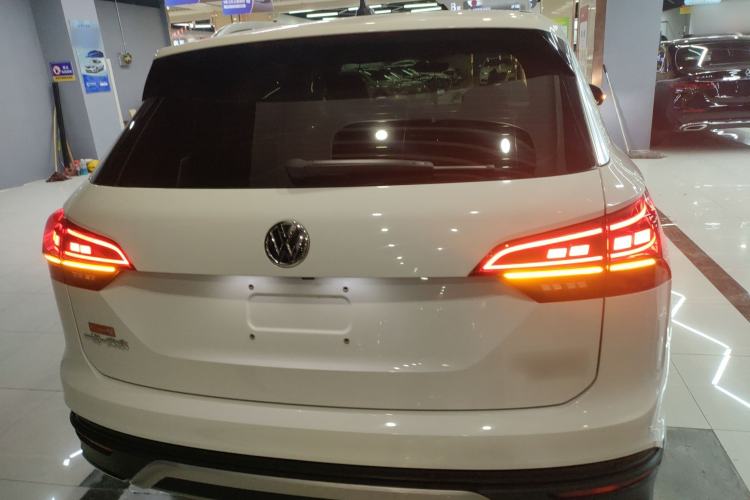 Used Volkswagen Tayron 2020 330TSI Two-Wheel Drive Luxury Smart Connectivity Version
