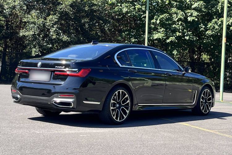 Used BMW 7 Series 2019 Restyled 740Li Leading Edition M Sport Package
