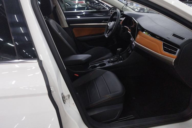 Used Volkswagen Bora 2023 200TSI DSG YueXing PRO Edition
