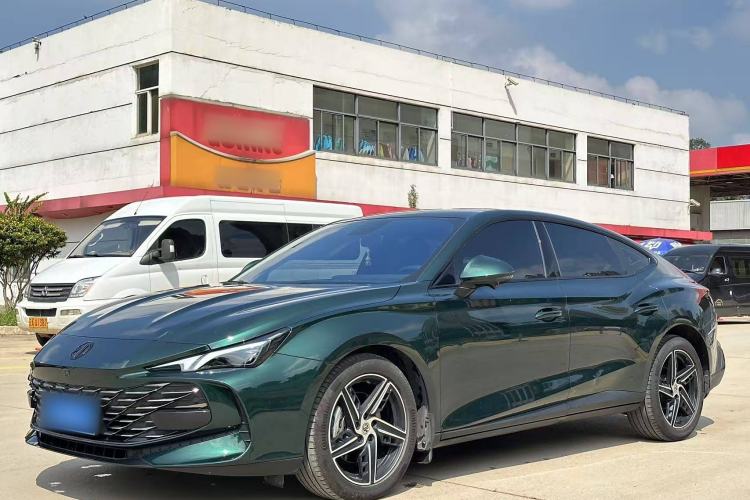 Used MG 7 2023 1.5T DCT Luxurious Supreme Edition
