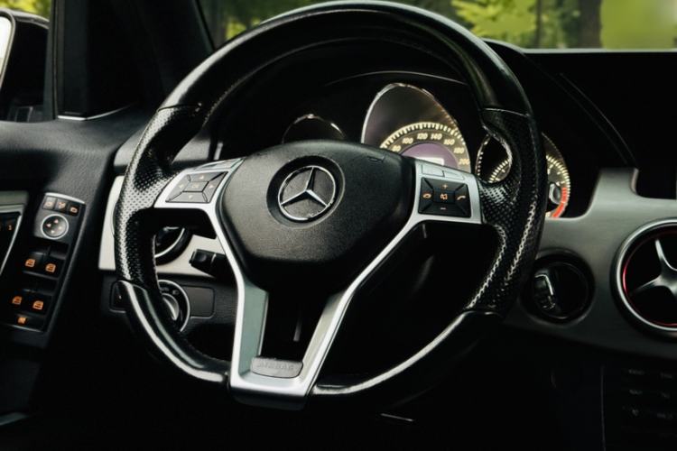 Used Mercedes-Benz GLK-Class 2015 GLK 260 4MATIC Fashion Edition Ultimate Version