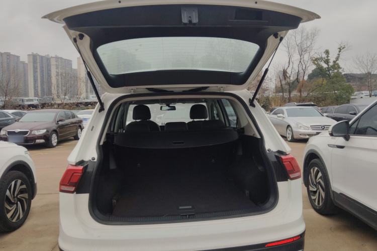 Used Volkswagen Tiguan L 2022 330TSI Automatic Two-Wheel Drive Comfort Edition