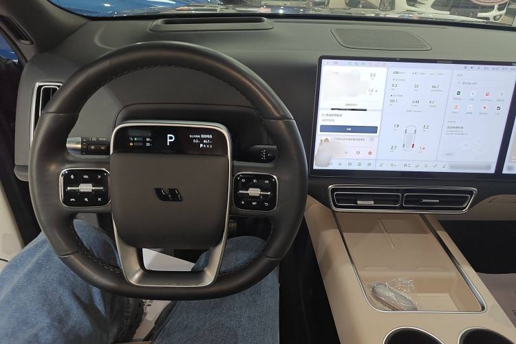 Used Li Auto L9 2022 Max model
