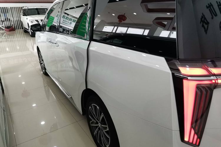 Used GAC Trumpchi M8 2024 Master Series 400T Ultimate Edition
