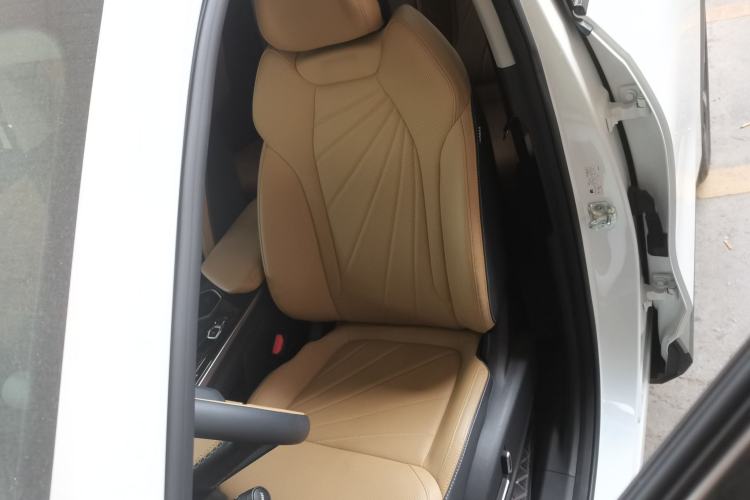 Used Geely Auto FX11 2023 1.5TD DCT Prestige Edition